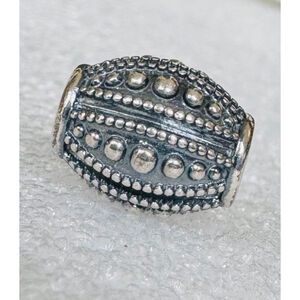 Pandora Sterling Silver Nostalgic Romance Large Bead Charm 790596